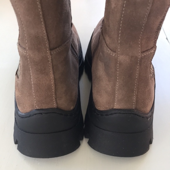 Anthropologie Farylrobin Chelsea Boots - Picture 8 of 16